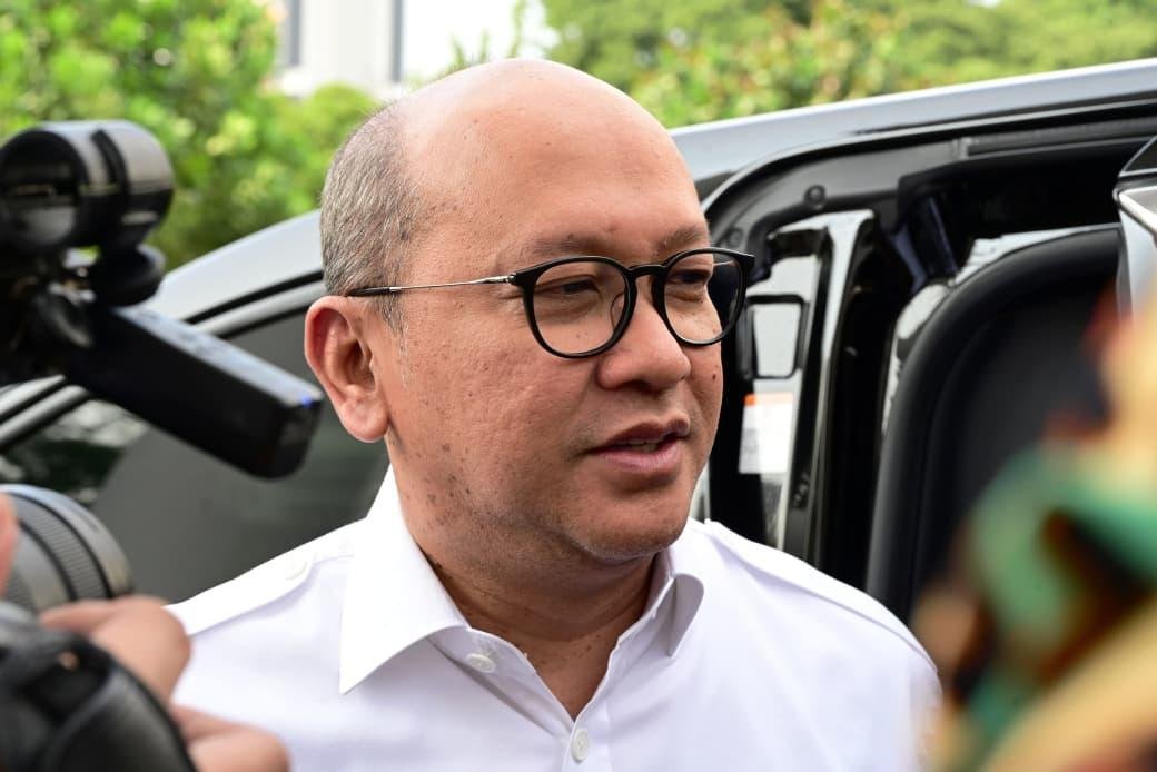 Prabowo Terima Laporan Rosan soal Kampung Haji, Reformasi BUMN, dan Hilirisasi