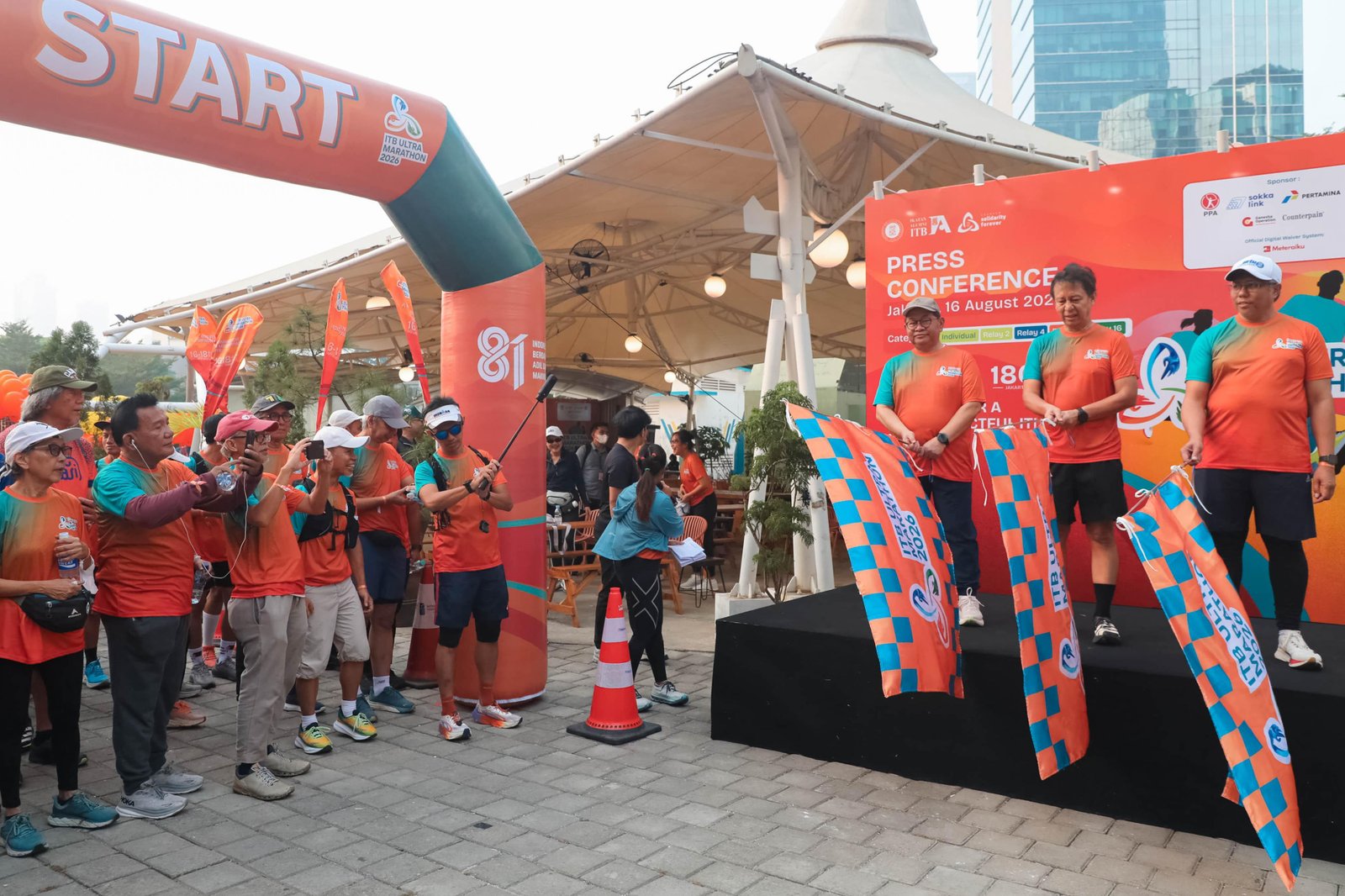 Dukung ITB Ultra Marathon 2026, Gubernur Pramono Fasilitasi Start dari Balai Kota