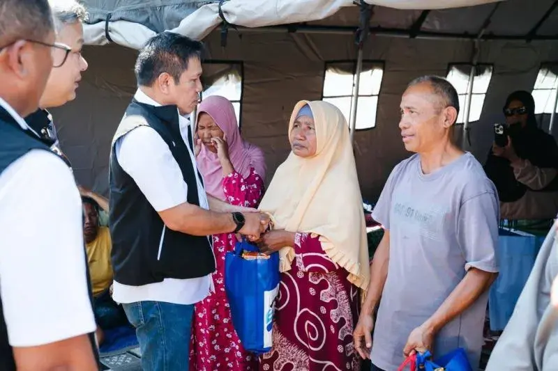 BRI Salurkan Bantuan dan Pastikan Layanan Perbankan Tetap Jalan di Wilayah Gempa NTT
