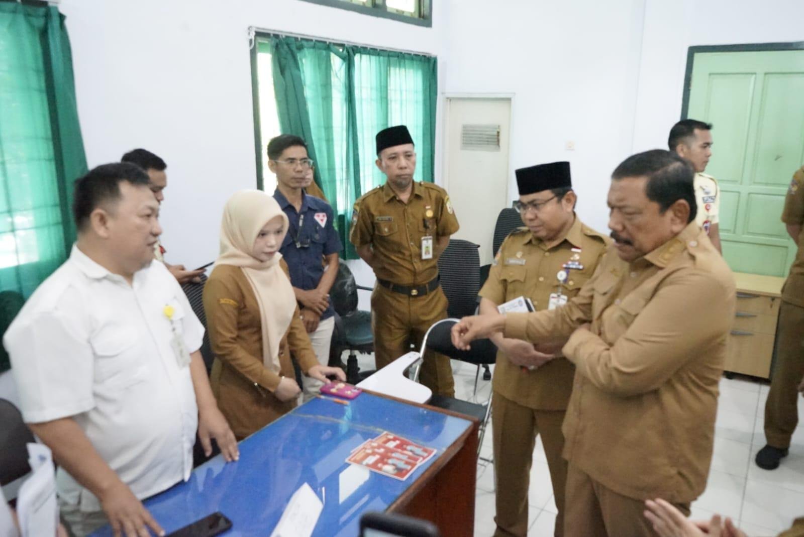 Wagub Mian Tinjau Praakreditasi RSUD M. Yunus, Tekankan Perbaikan Pelayanan Publik